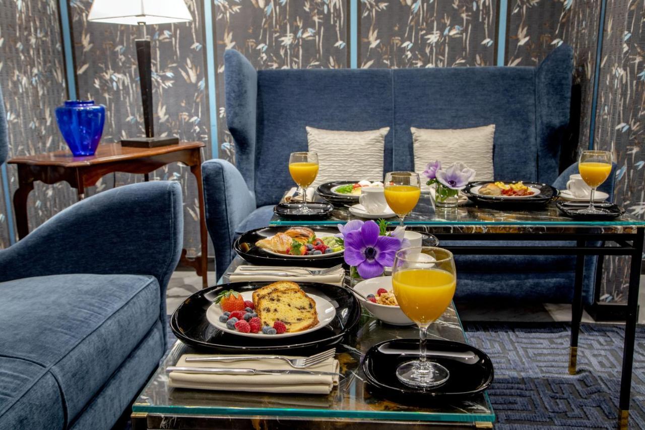 The At The Spanish Steps Luxury Collection - Mario De' Fiori Hotel Roma