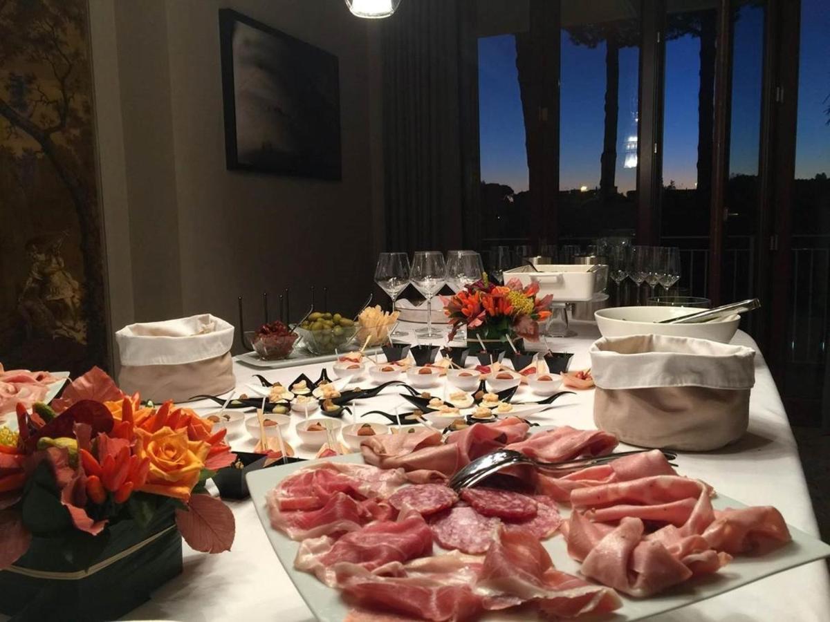 Villa Npp 23 Sleeps 12 Roma