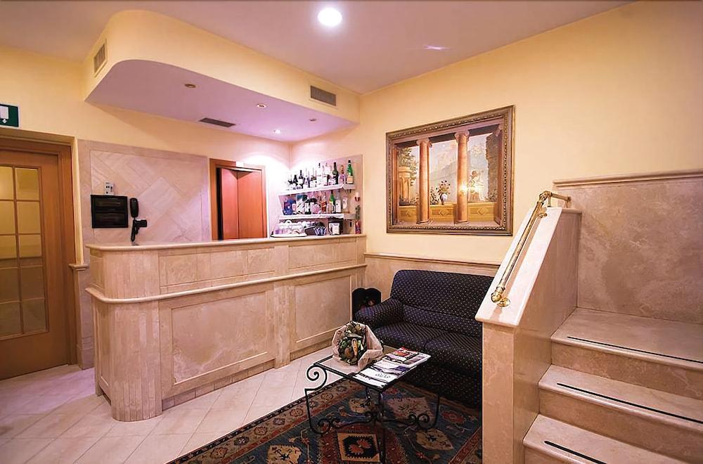 Dolomiti Hotell