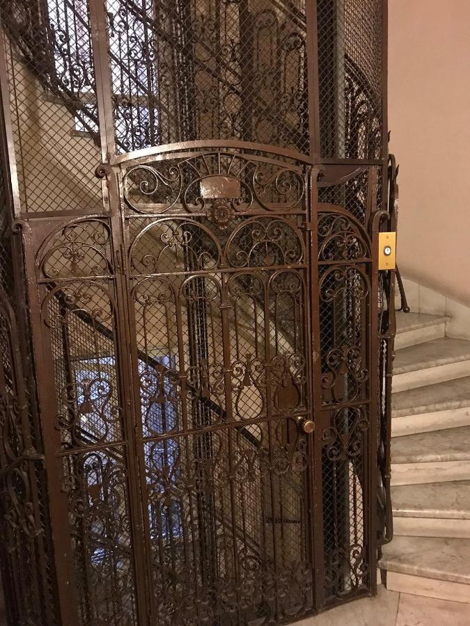 Acomodação com café da manhã  Paola A Trastevere Roma