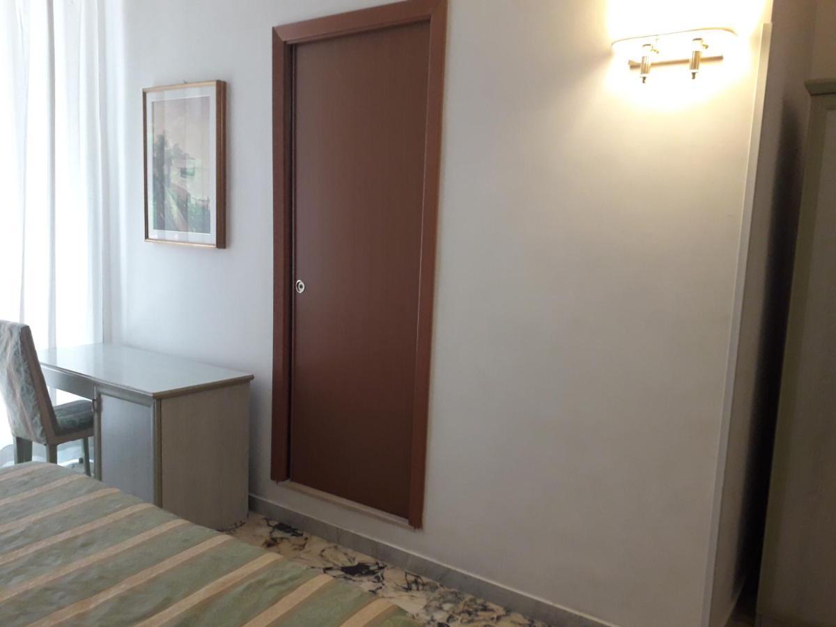 Gioia 2* Roma