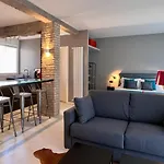 Romeasyoulike - Magenta Loft