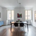 Iflat Monti Charming Apartment