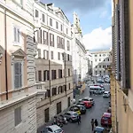 Artsy And Elegant Apartment Near Pantheon