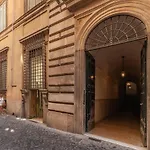 Pantheon Apartment - L\'Angolo Nascosto Dei Quadri