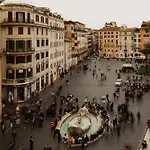 Piazza Di Spagna 9