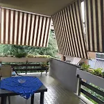 Appartamento Confortevole, Con Parcheggio Gratuito