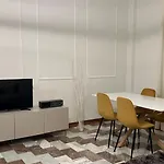 Gelsi Apartment - Roma Metro C