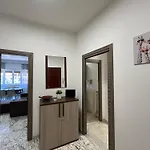 Prella House Roma 50 Mt Da Metro B Jonio