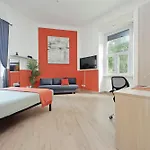 Maya - Boutique Apartment