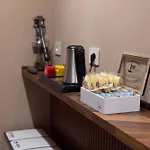 Flat Urban Suites