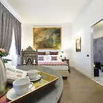 Suites Rome Condotti