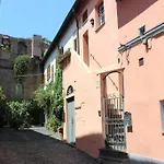 Vicolo Moroni Apartment