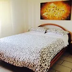 Charles\'S House