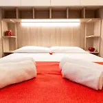 Homyhost - Opera Singer Home City Center - Ac