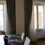 Trastevere Luxury Flat