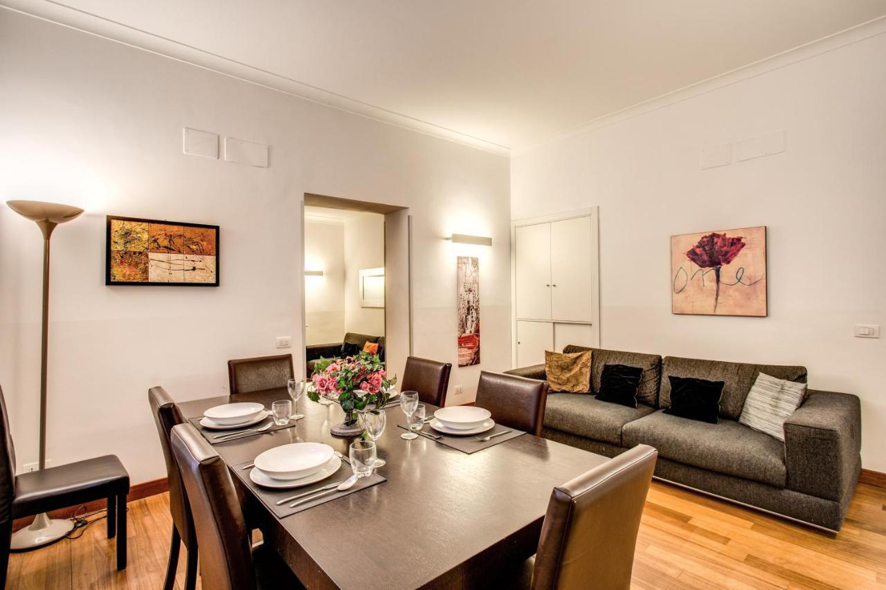 Apartment Bernini Near The Trevi Fountain - 4 Bedroom *