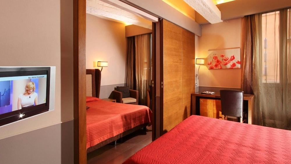 Hotell Condotti Palace Roma