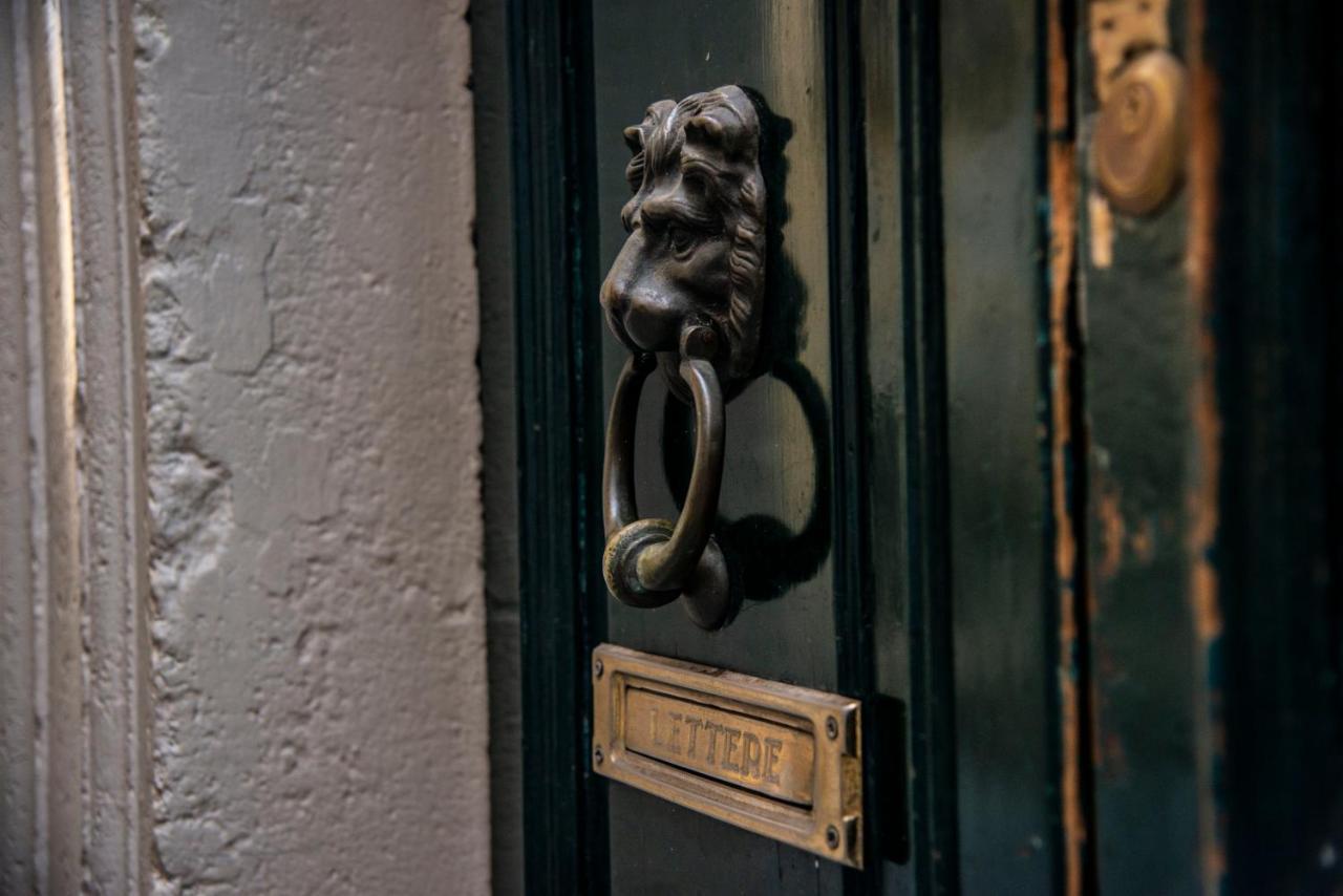 Apartment In Pieno Centro - Lily's House