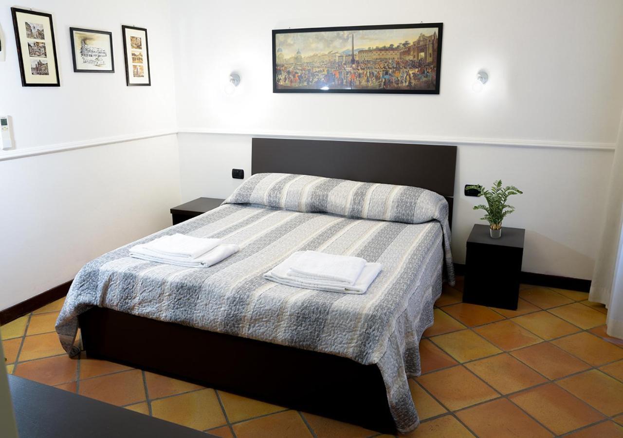 Gh Colosseum Roma