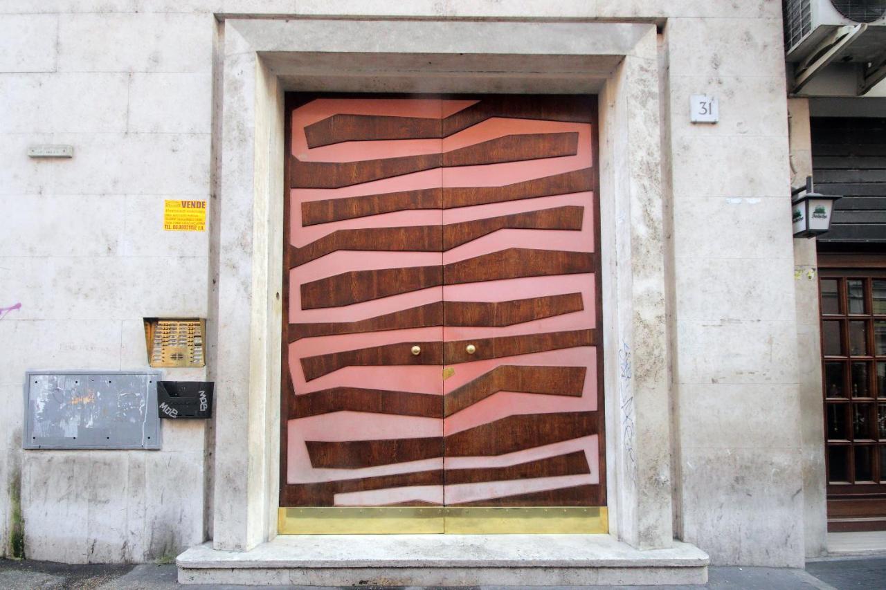 Apartment Deco's Place Teodora