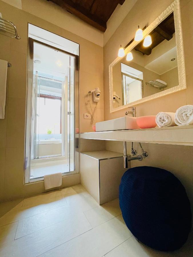 Town House Spagna- Luxury With Jacuzzi Bath Roma