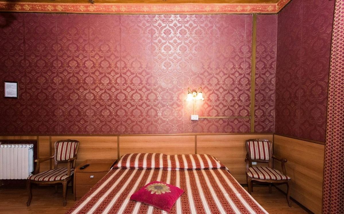 Hotell Artromano 2*
