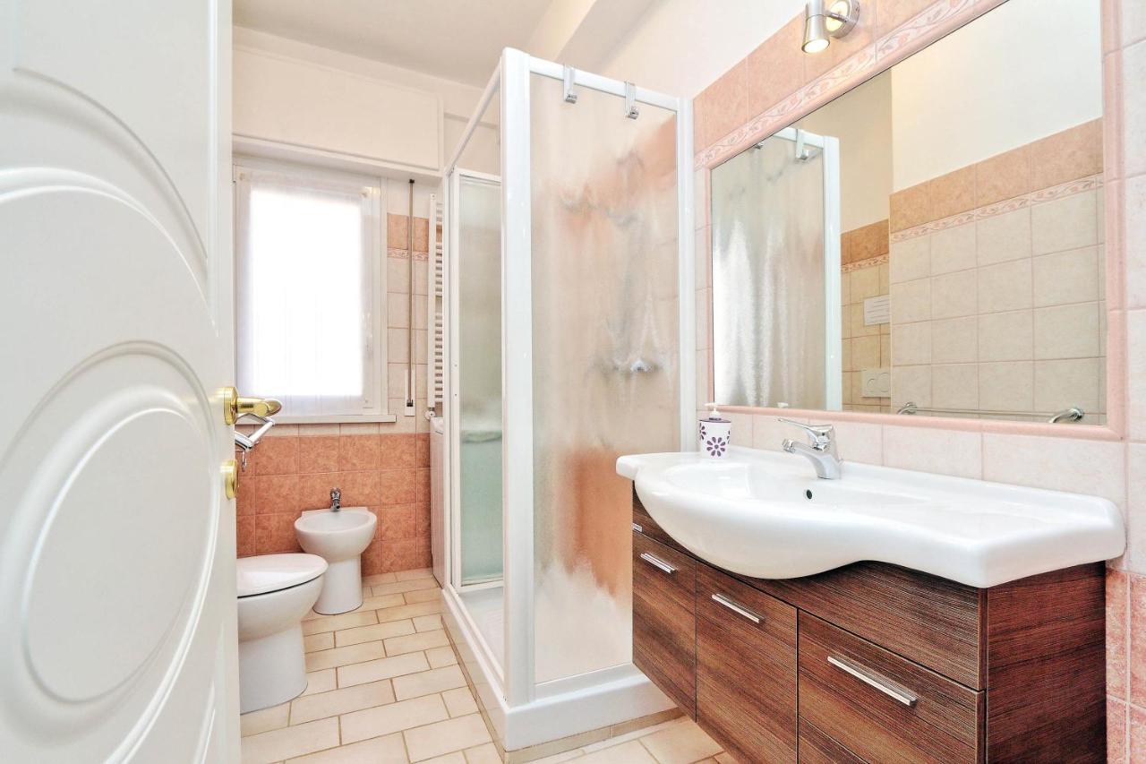 Apartment near VATICAN AND OSPEDALE PEDIATRICO BAMBINO GESÙ GARAGE INCLUDED IN THE PRICE *