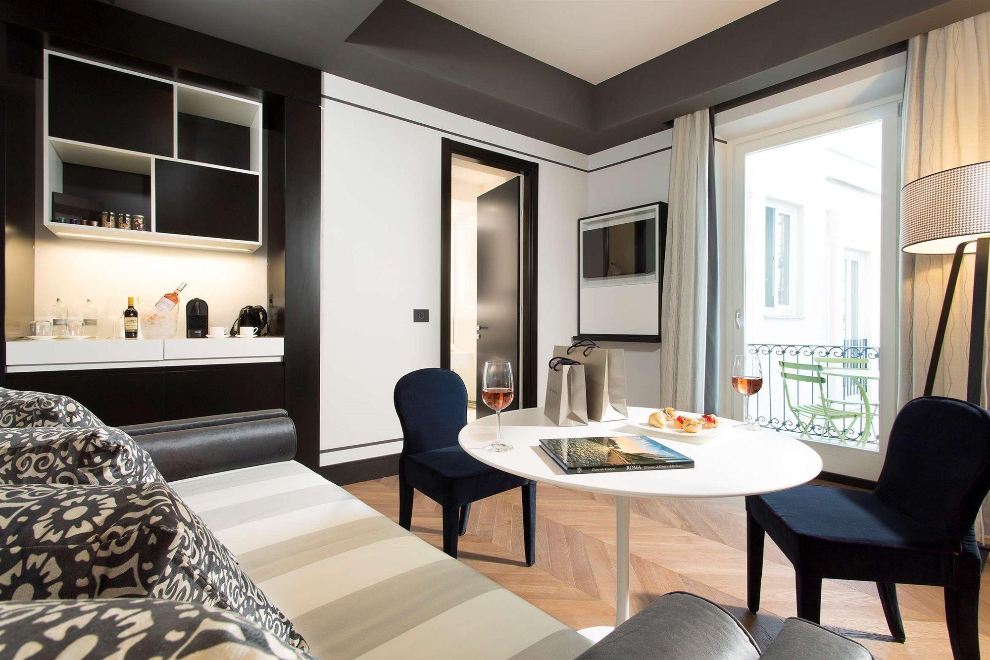 Corso 281 Luxury Hotel