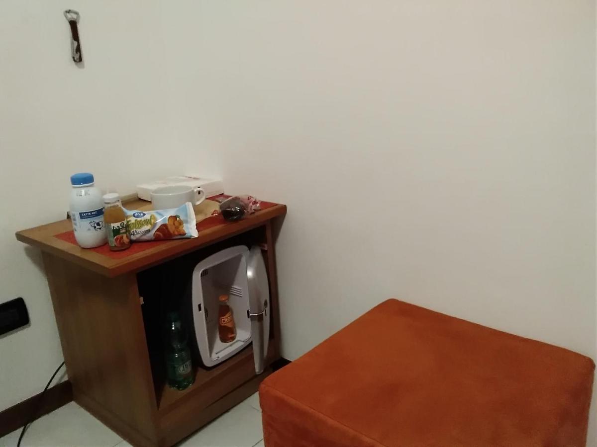 Roma-Tour Bed & Coffee