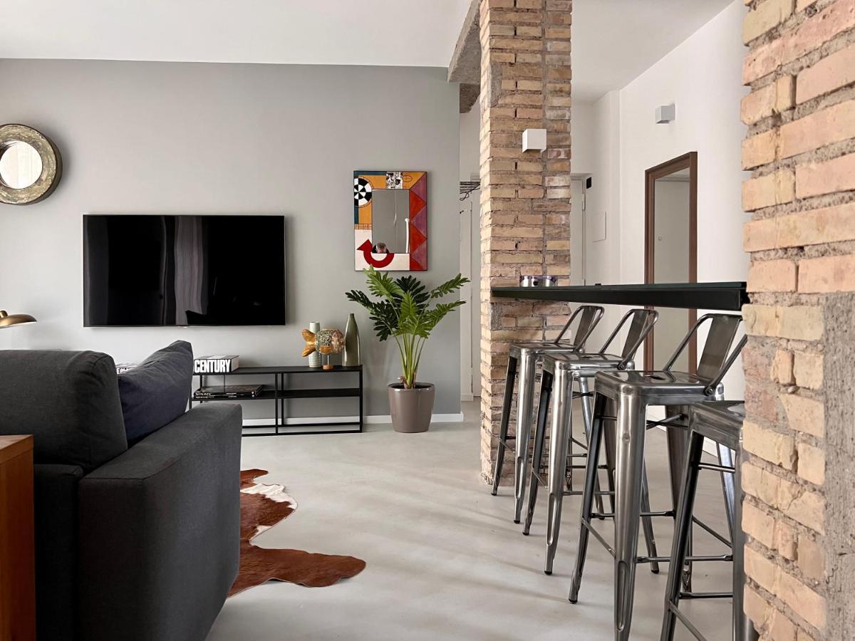 Romeasyoulike - Magenta Loft Apartamento *