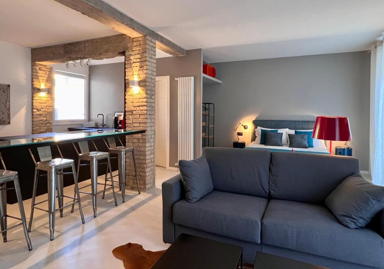 Apartamento Romeasyoulike - Magenta Loft Roma