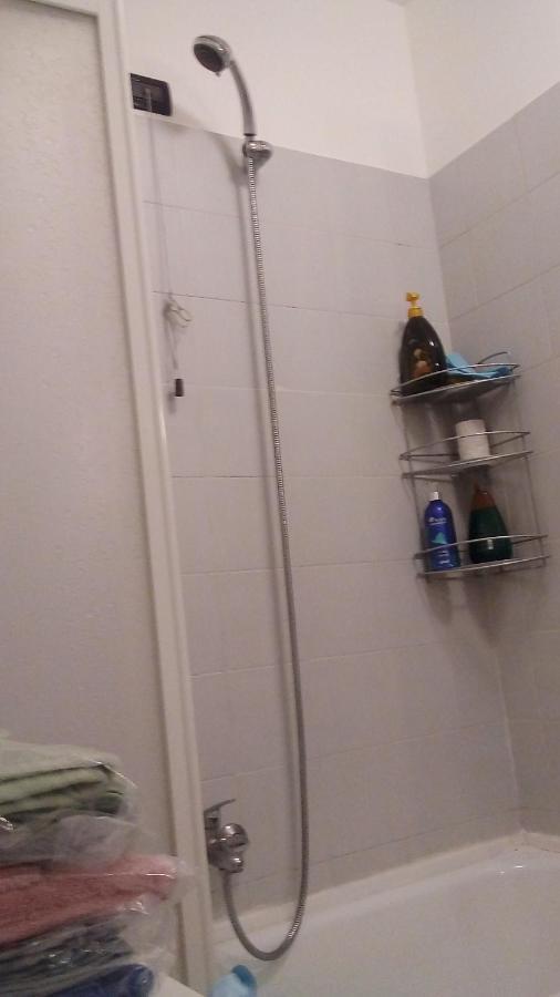 Affittacamere Roma-Tour Bed & Coffee