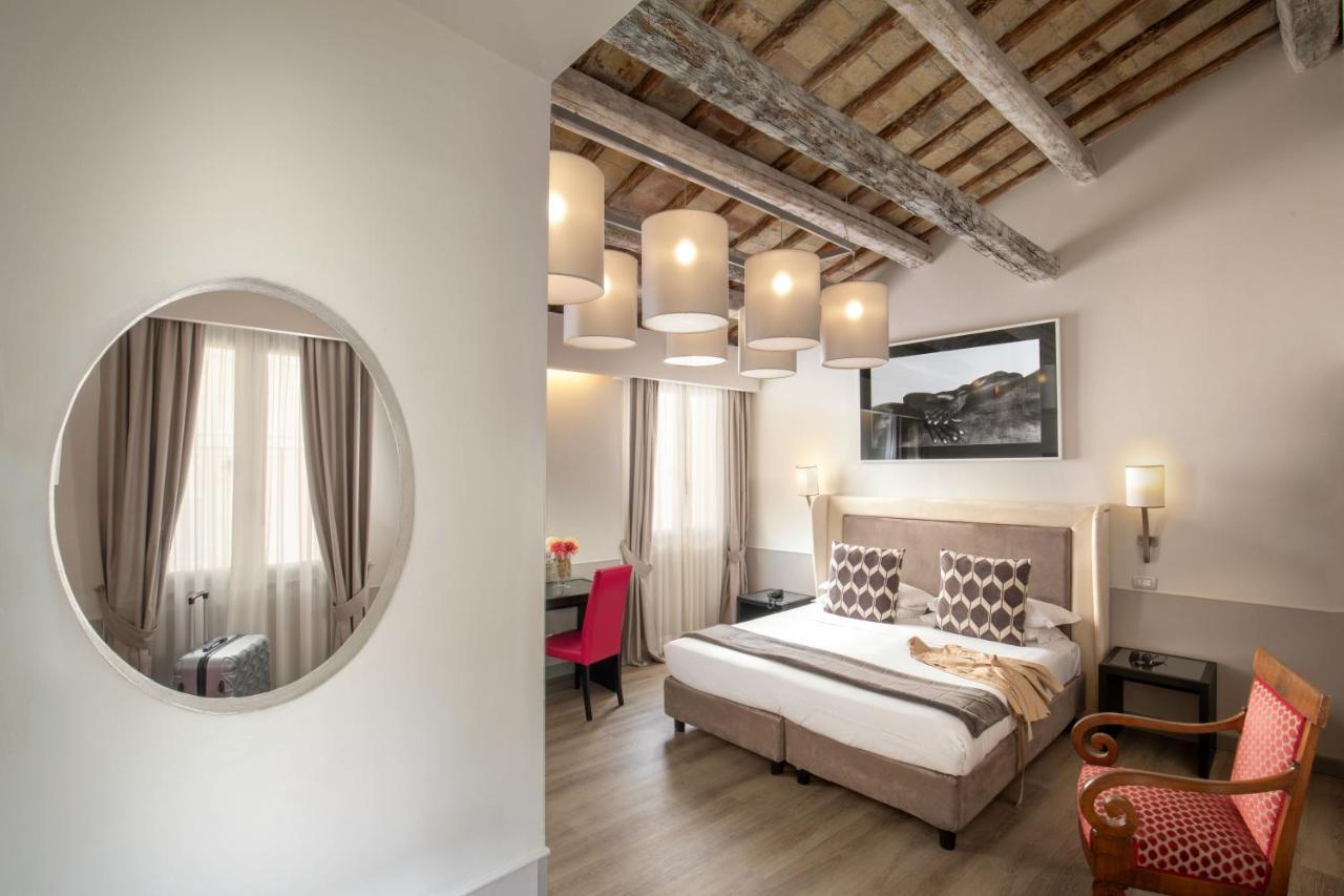 Hotell Condotti Palace