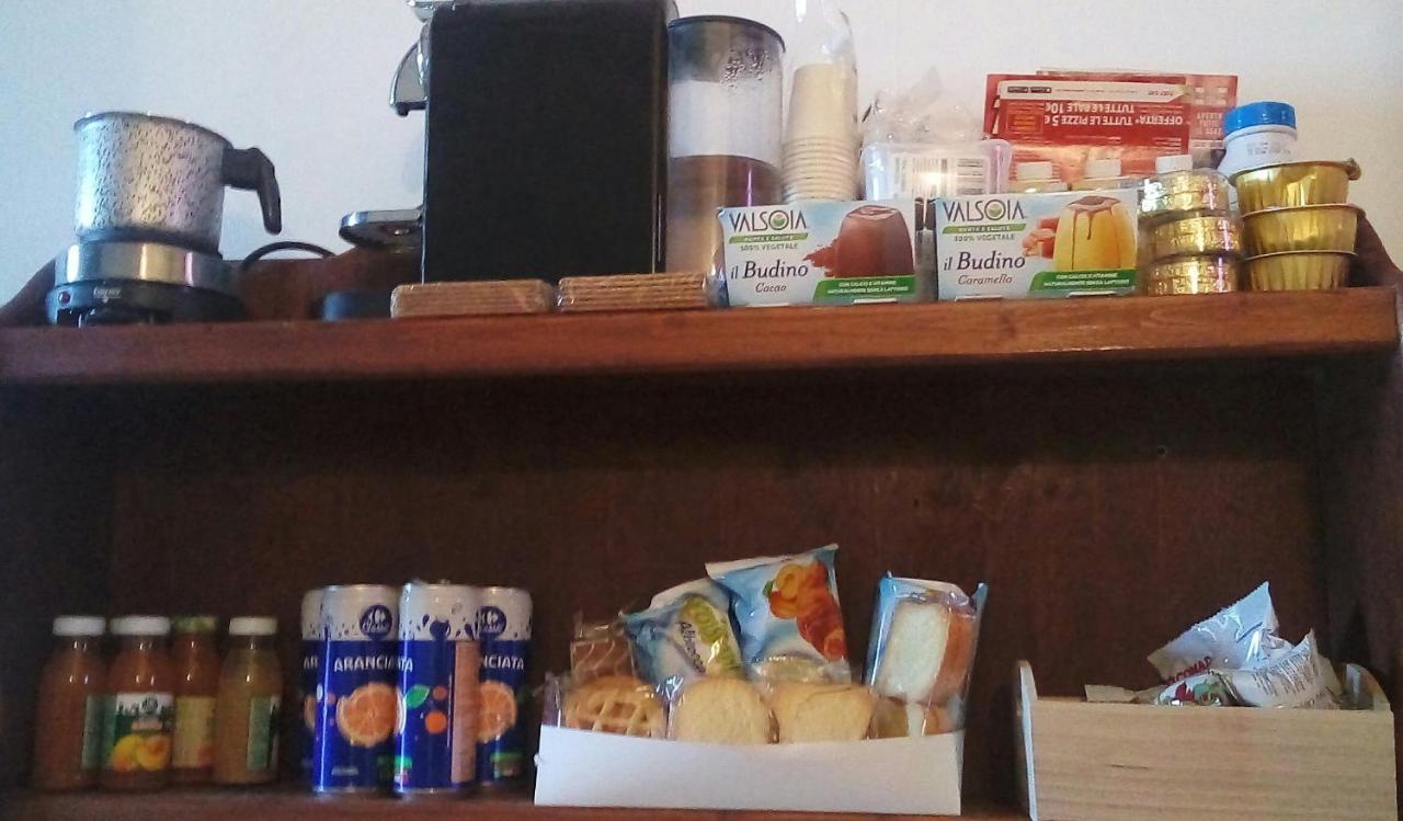 Roma-Tour Bed & Coffee