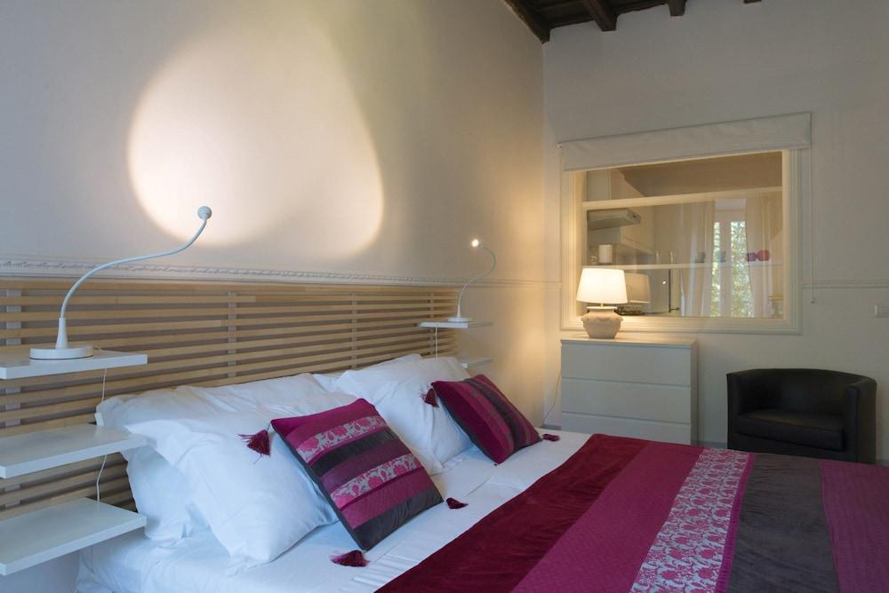 Maison Giulia Roma