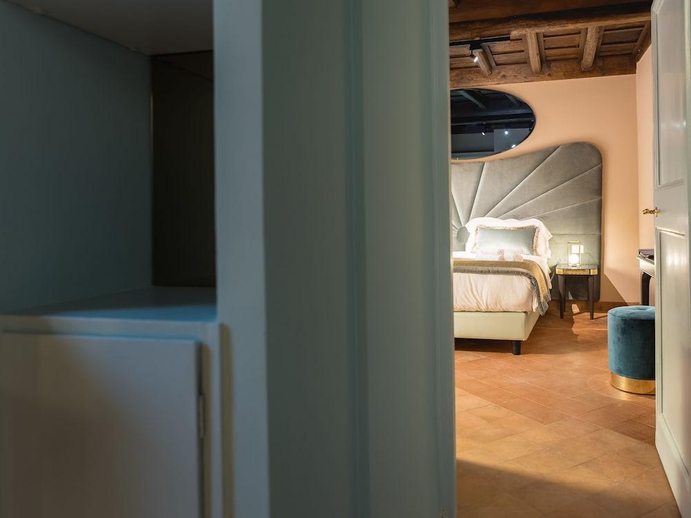 Maison Giulia Bed & Breakfast 2*
