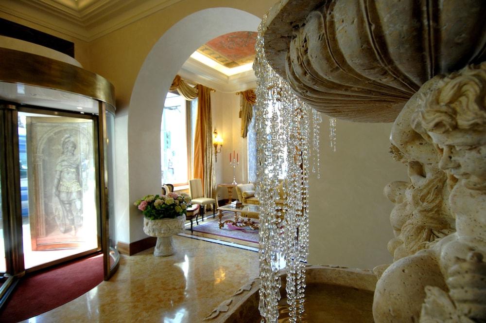 Romanico Palace Luxury & Rom