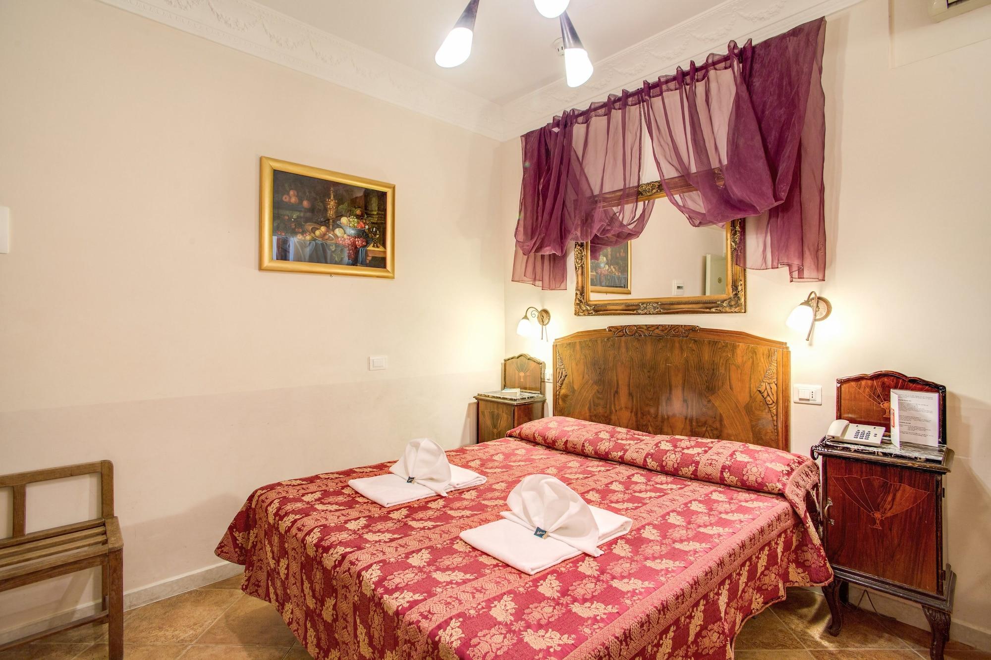 Caravaggio Hotell 3*