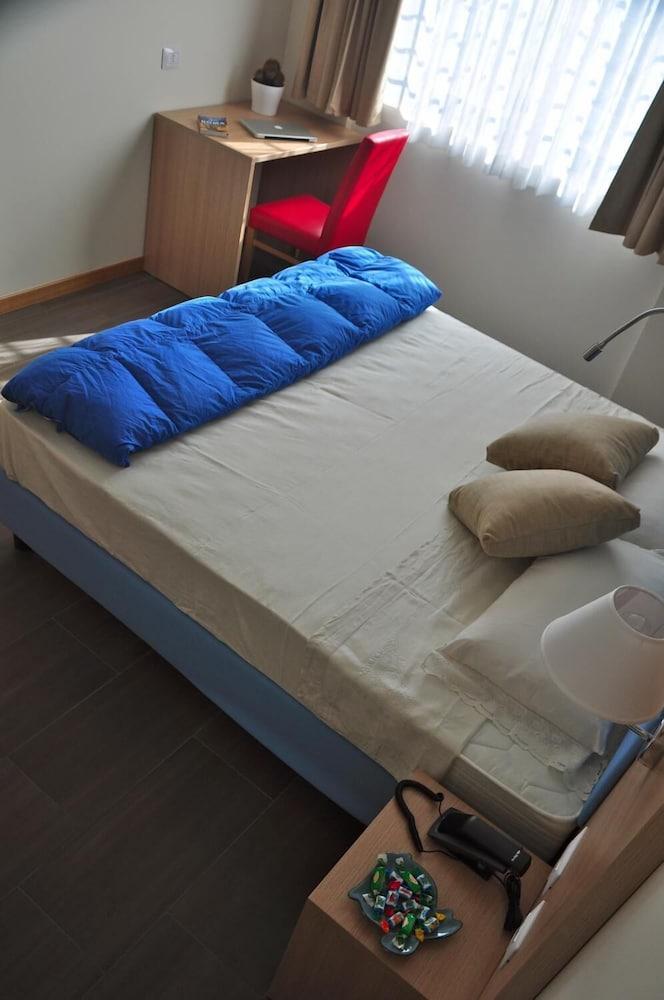 325 Tor Vergata Hotel Rom