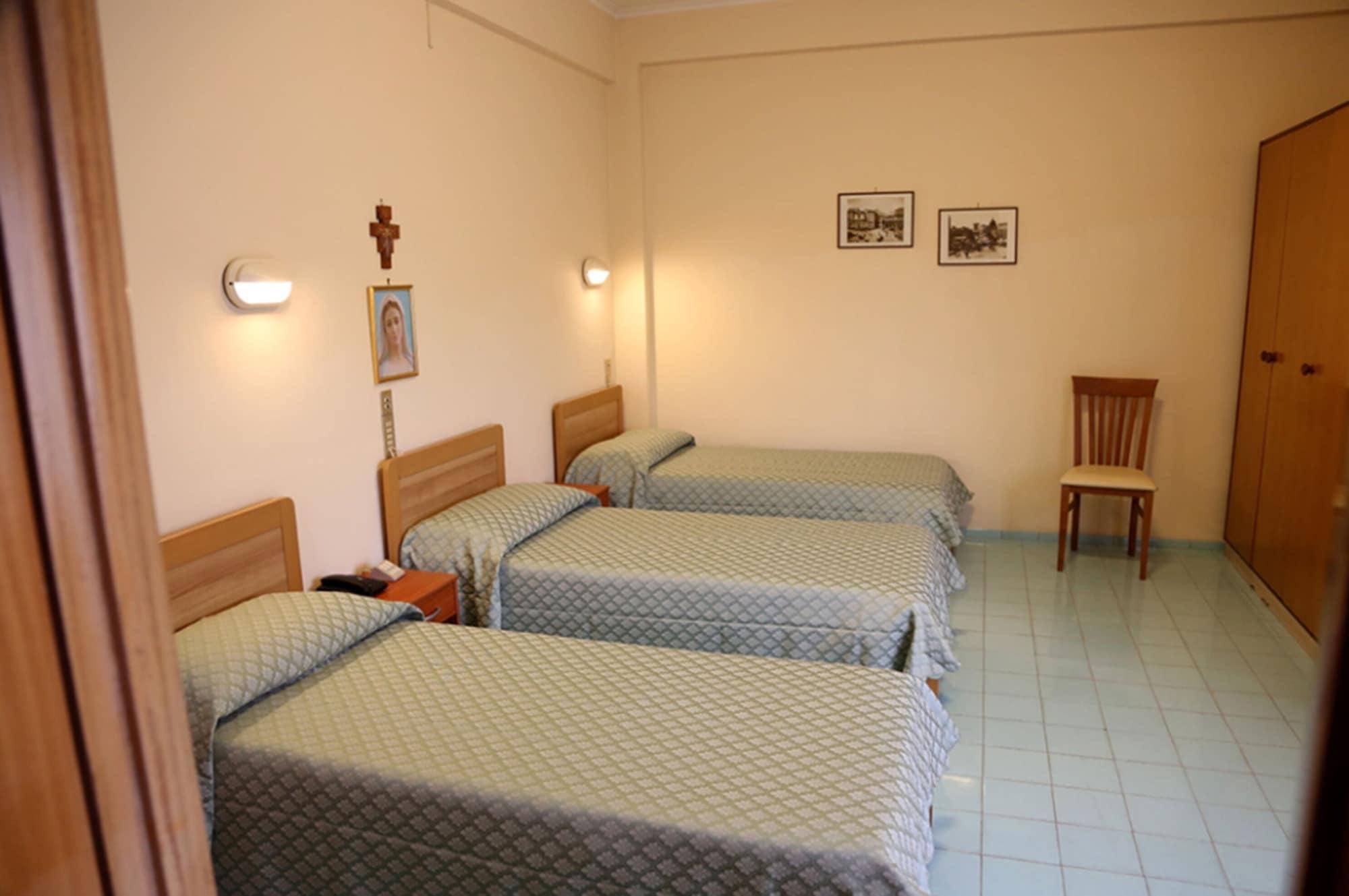 Istituto Piccole Ancelle Di Cristo Re Affittacamere 3*
