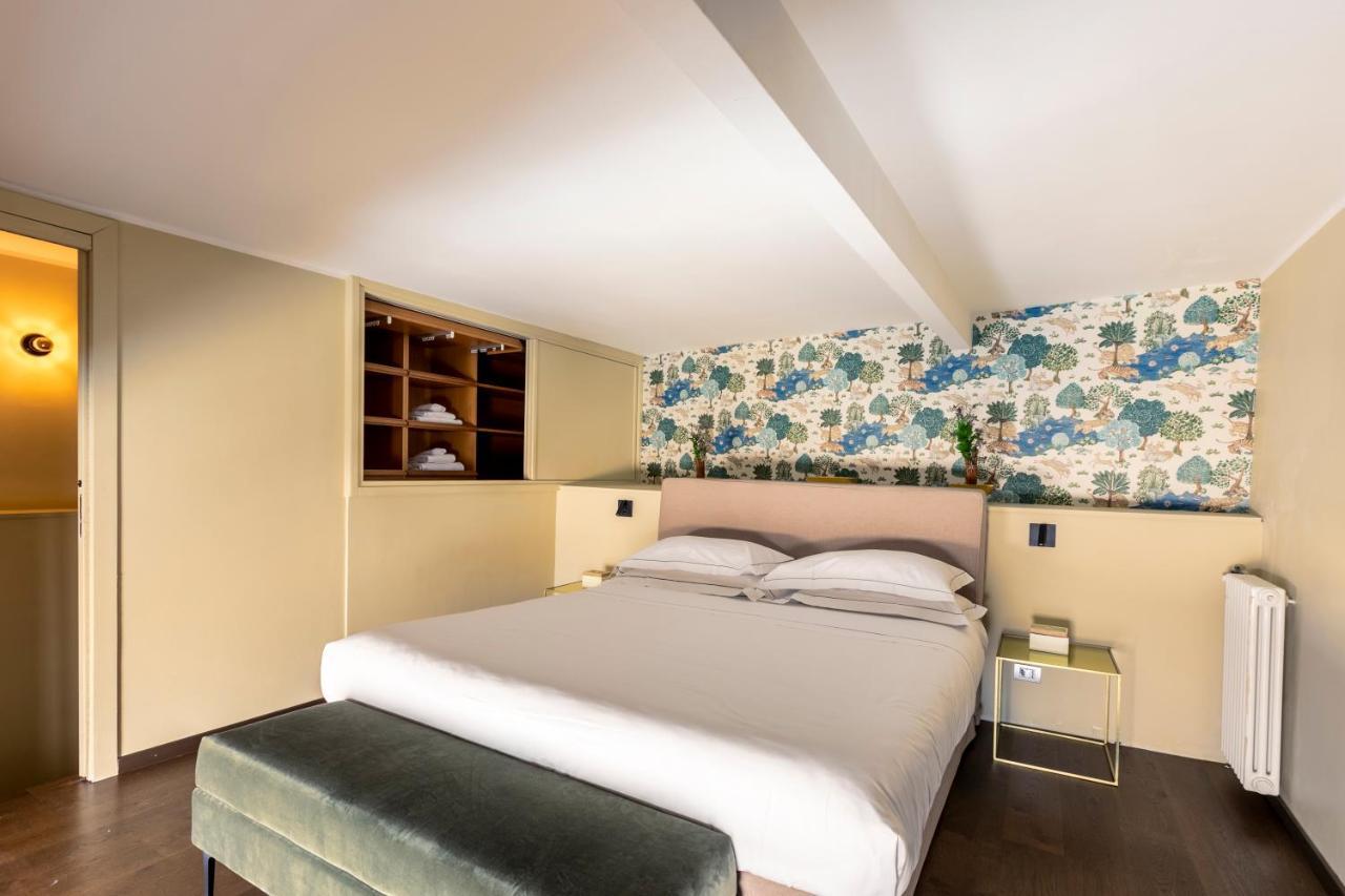 Apartment Romac Fontanella Borghese Palace Rome