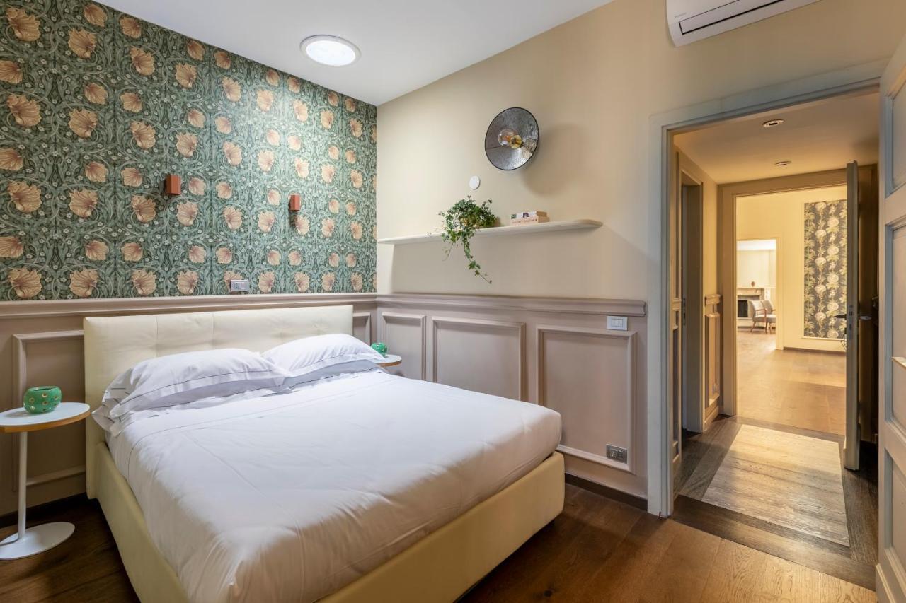 Apartment Romac Fontanella Borghese Palace Rome