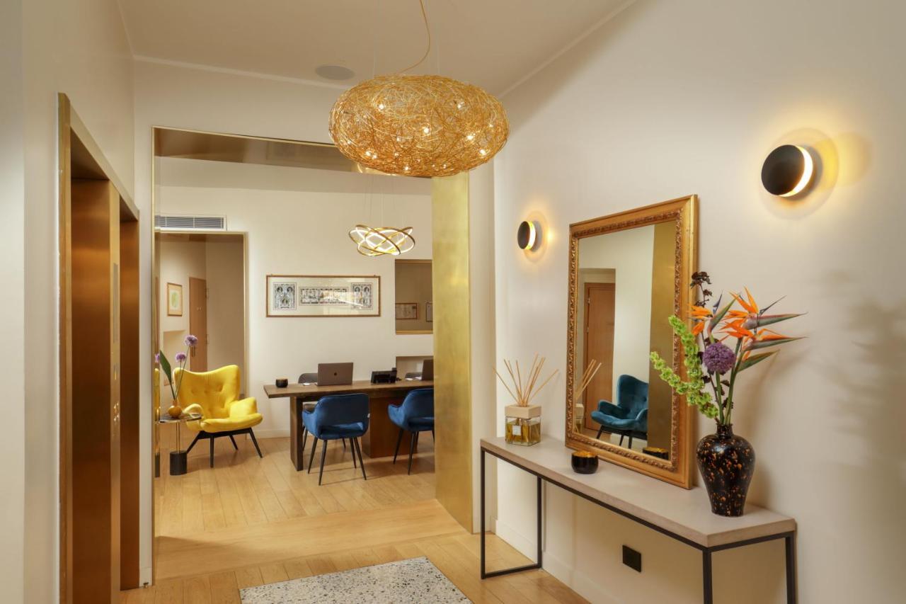 9hotel Cesari Hotell 4*