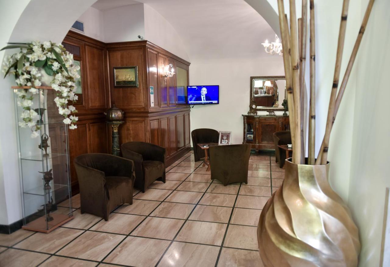 Regina Margherita 3*