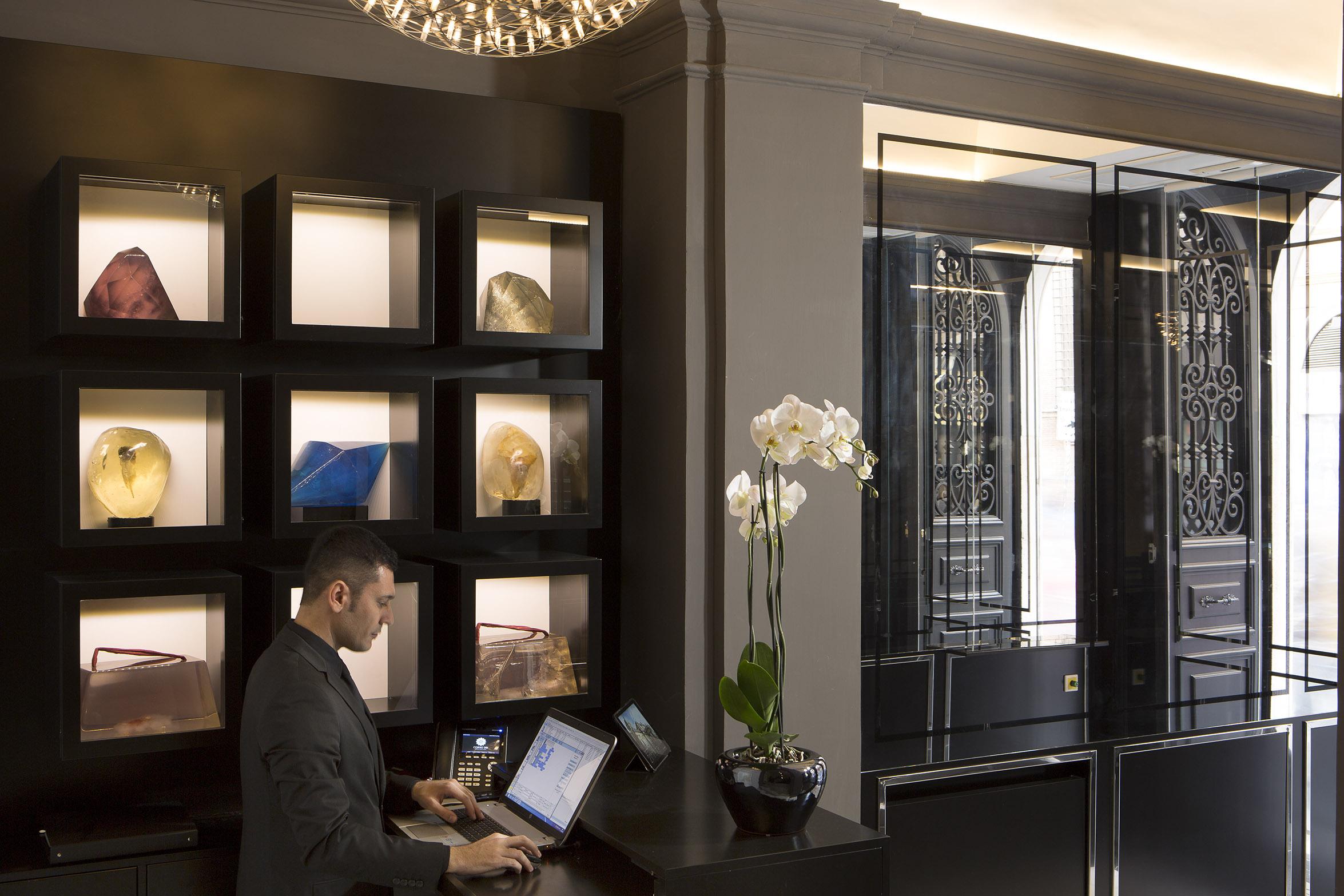 Corso 281 Luxury Hotel