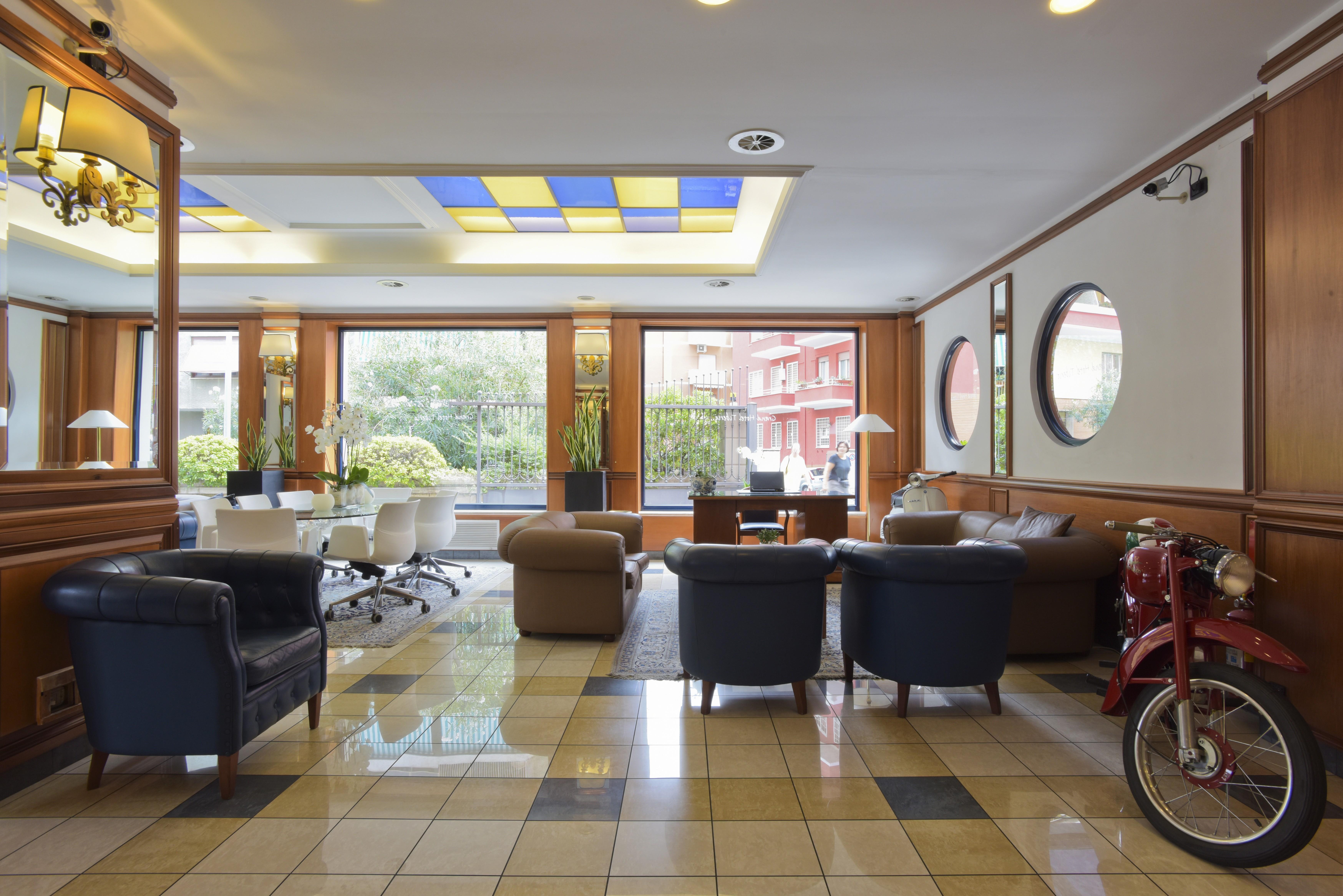 Grand Tiberio Hotell 4*