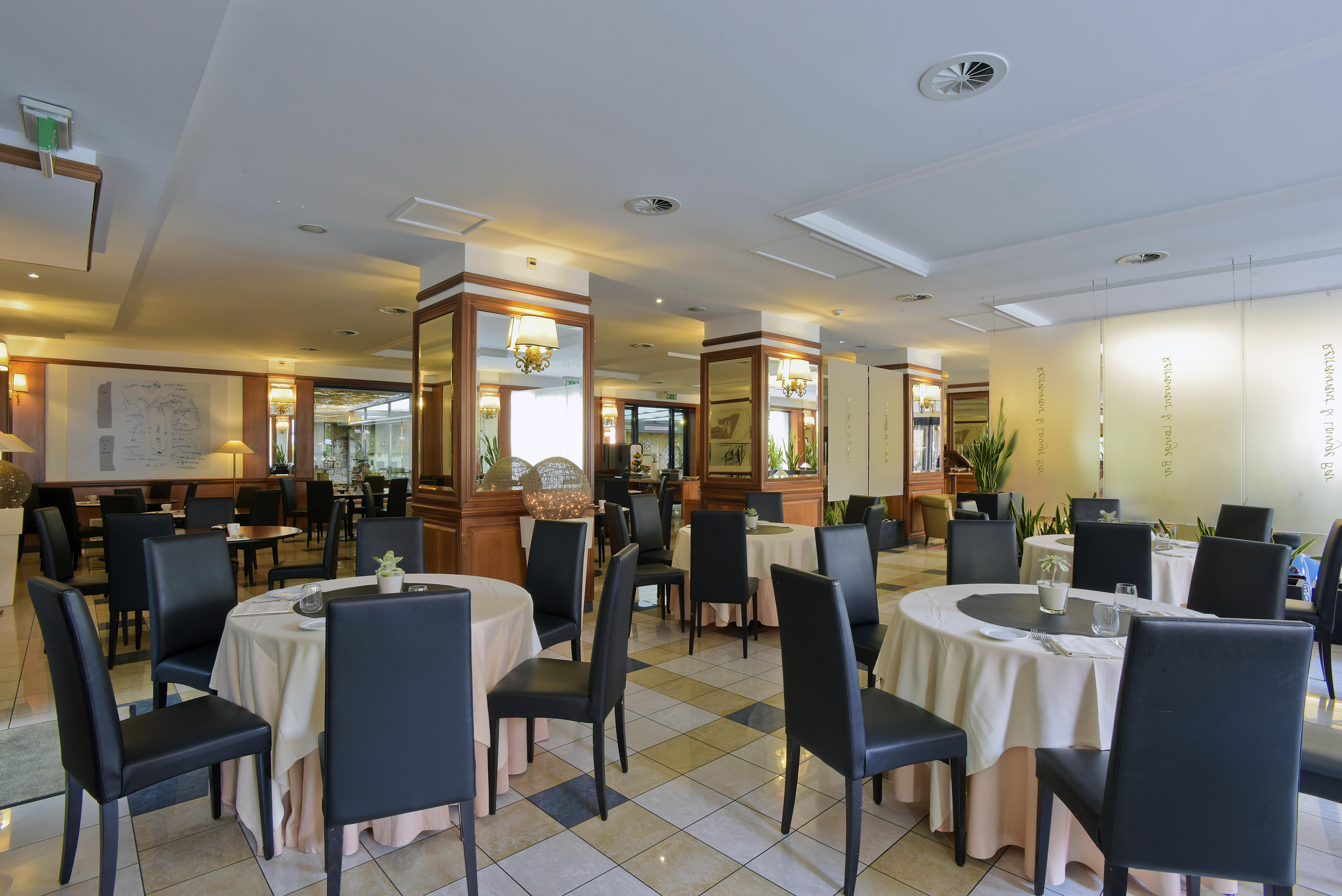 Grand Tiberio Hotell 4*