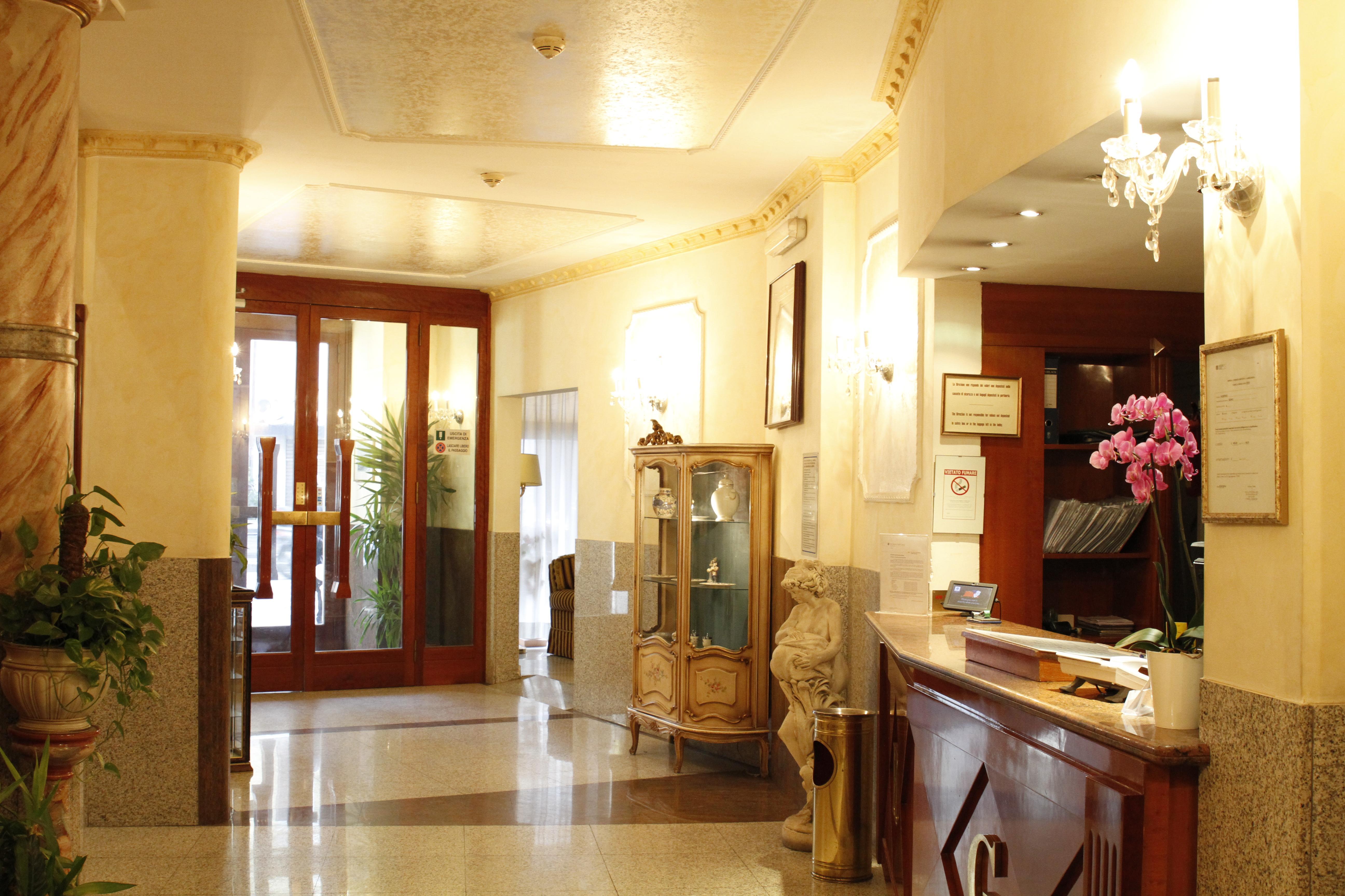 Hotel Genio 4*