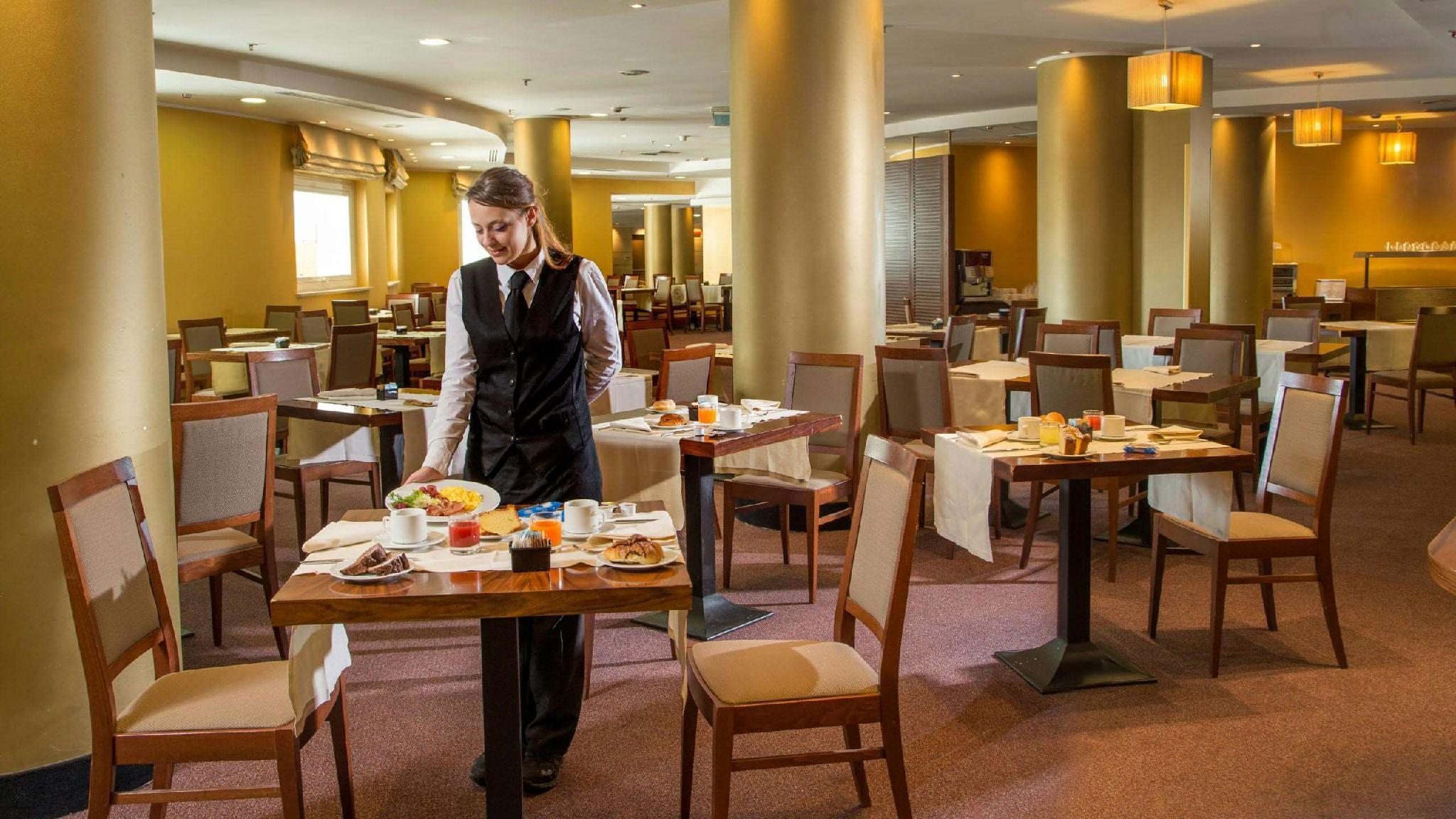 Hotell Capannelle 4*